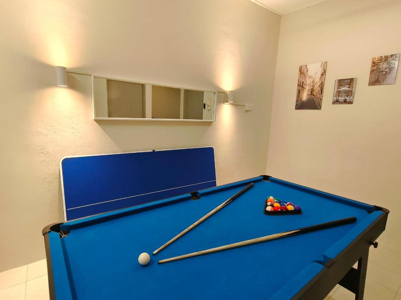 Newcastle Seri Impian Snooker Ping Pong Neflix Kluang Bagian luar foto